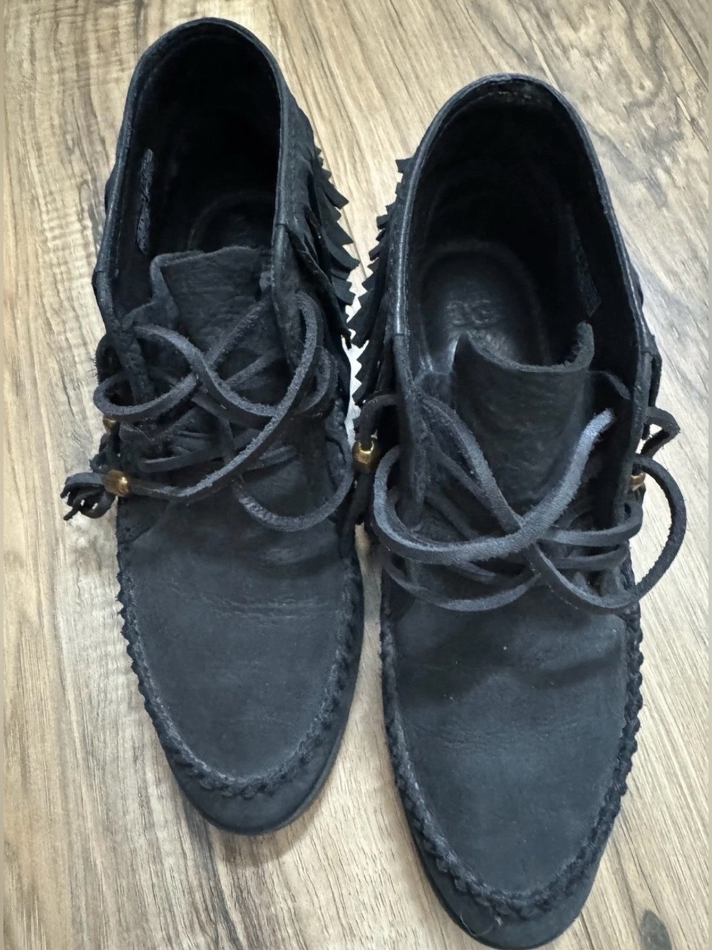UGG Women’s Bootie Black Suede Ankle Boots Fringe Lace-Up Rubber Sole 6
